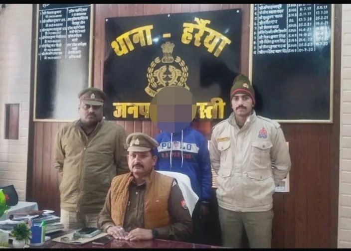 बाइक चोर को पुलिस ने किया गिरफ्तार