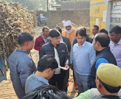 एसडीएम जानसठ ने टिकोला शुगर मिल के कांटों का किया औचक निरीक्षण,