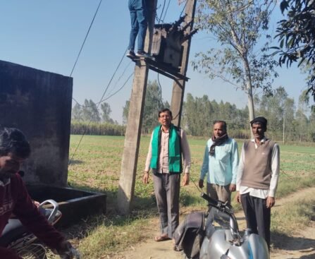 क्षेत्र में चल रहे ओवरलोड गन्ना ट्रालो से हों रहीं दुर्घटना से निजात पाने के लिए भाकियू (अ) नेता ने दी उच्चाधिकारियों को प्रार्थना पत्र