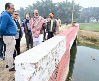 जल शक्ति मंत्री स्वतंत्र देव सिंह पहुंचे बस्ती, नहरों के संचालन का किया निरीक्षण