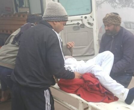 देवा शरीफ दर्शन को जा रही ईको गाड़ी पलटी, 7 घायल, दो की हालत गंभीर