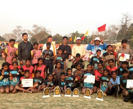 शहीद सत्यवान सिंह स्टेडियम में पीएम श्री विद्यालयों की खेल प्रतियोगिता सम्पन्न, कोठवा भरतपुर का रहा दबदबा