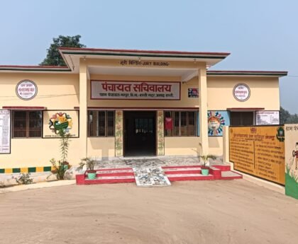 भीषण गर्मी के बीच ग्राम पंचायत मरहा की मानवीय पहल, स्थापित होगा "कपड़ा बैंक